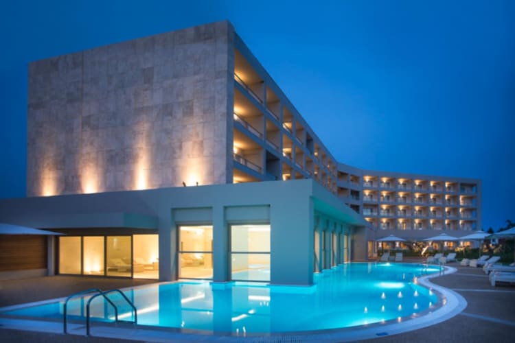 Spa Pool at night